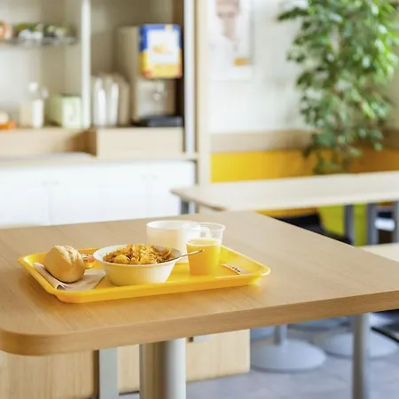 Hotelf1 Strasbourg Sud