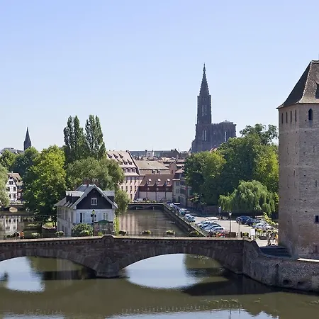 Отель Hotelf1 Strasbourg Sud Иллкирх-Графенштаден