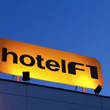 Hotelf1 Strasbourg Sud
